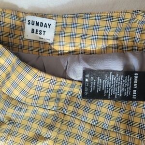 Sunday best yellow skirt